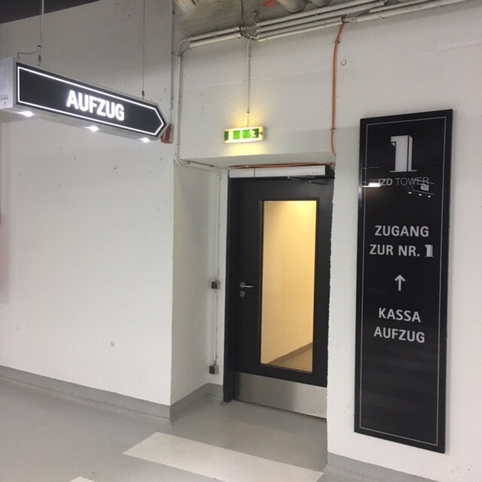IZD Tower Garagenleitsystem
