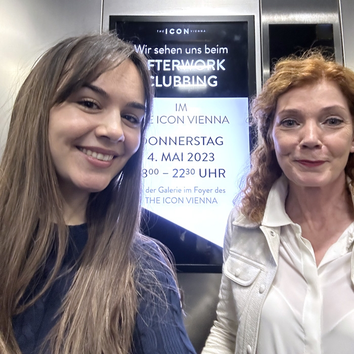 THE ICON VIENNA_ After Work Clubbing_ Claudia und Nikolina