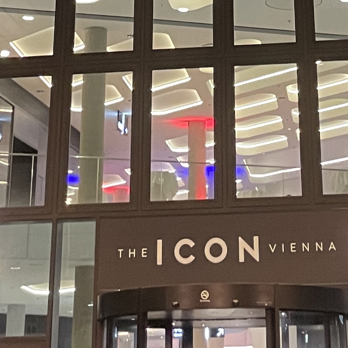ICON Vienna von außen